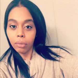 Meet your Posher, Carmen